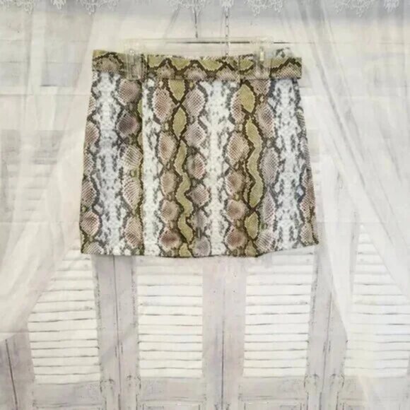 Le Lis Animal Print Skirt - Picture 2 of 2